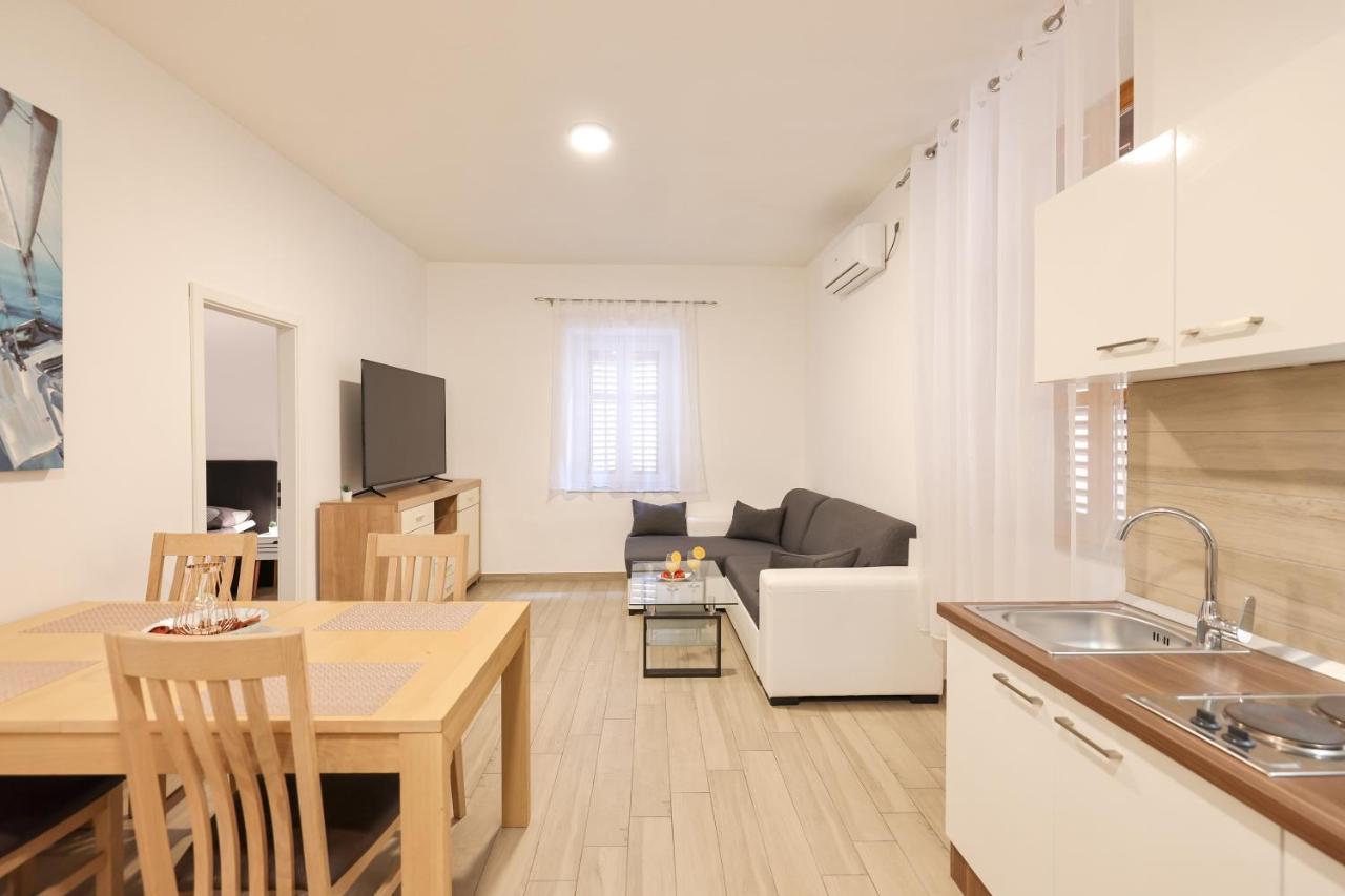 Old Town Donatello Apartment Zadar Eksteriør billede