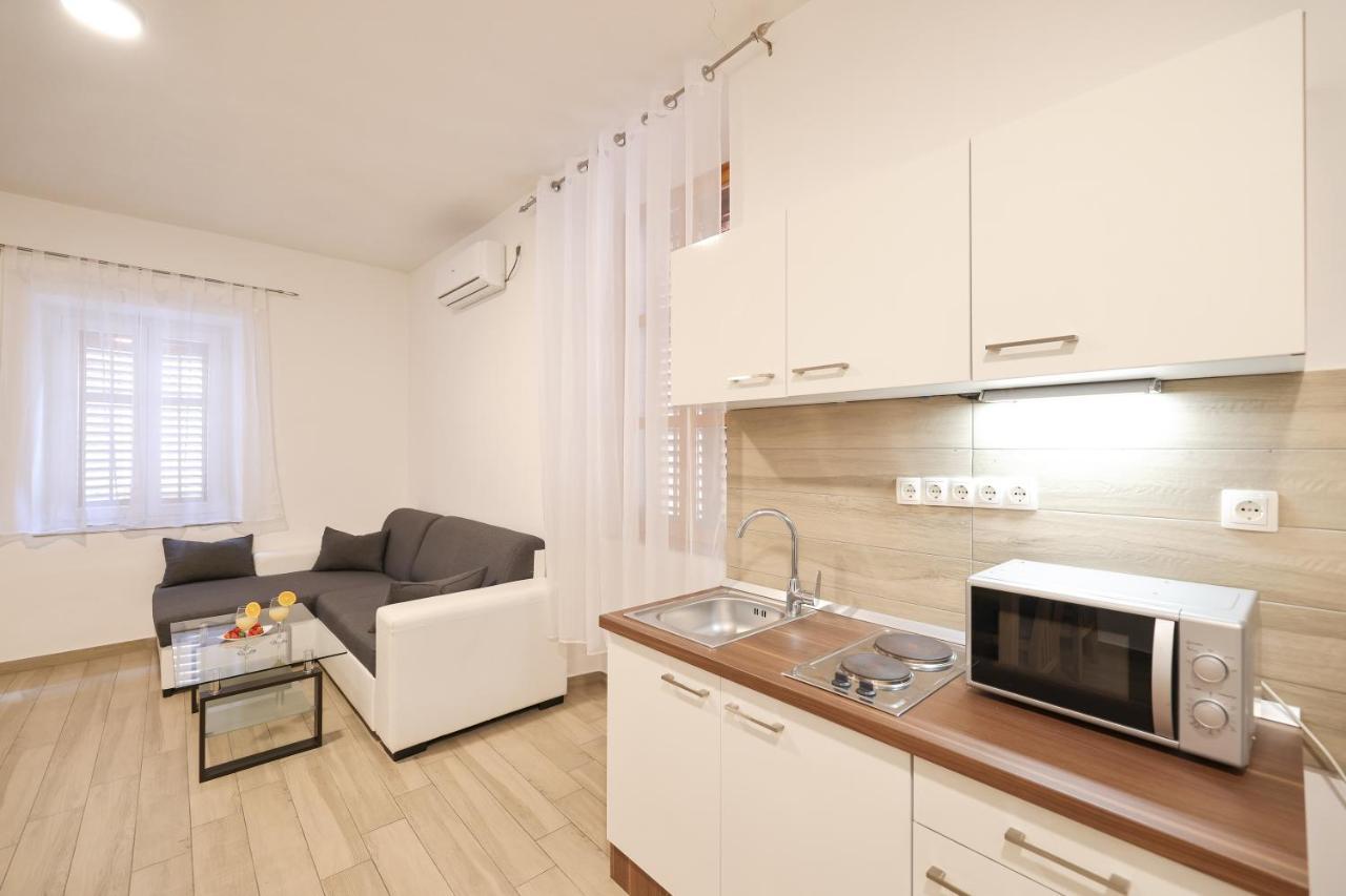 Old Town Donatello Apartment Zadar Eksteriør billede